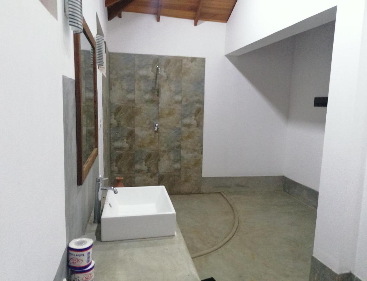 Ladja Beach Resort Ambalantota Zewnętrze zdjęcie